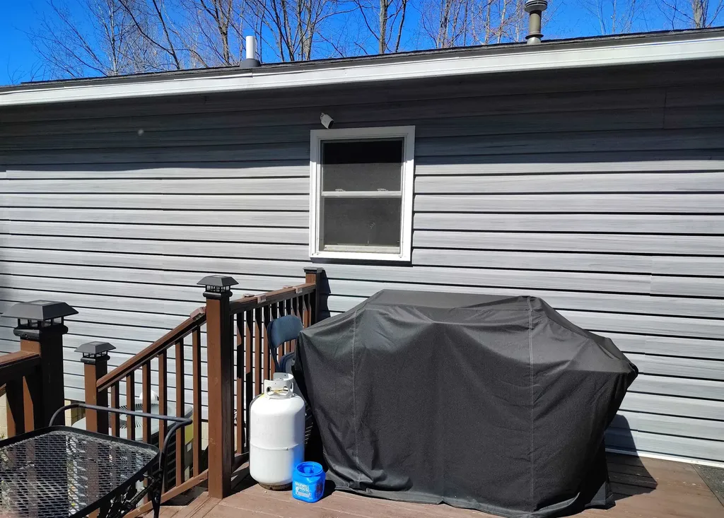 304 Christina Lane East Bay Township MI 49696