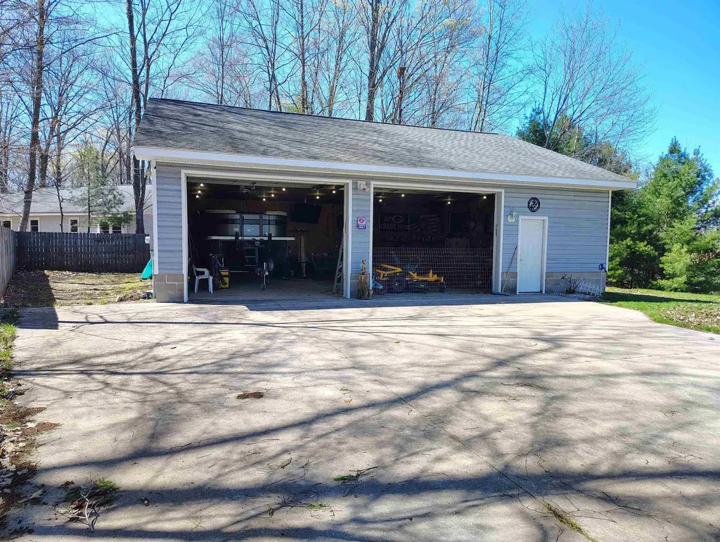 304 Christina Lane East Bay Township MI 49696