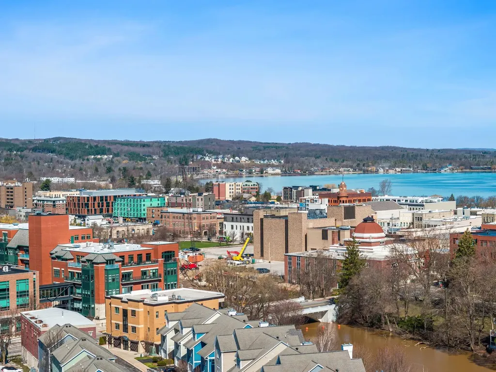 305 E Eighth Traverse City City MI 49684