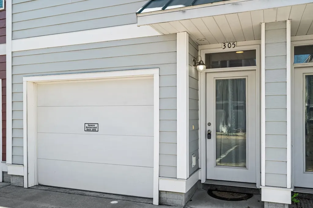305 E Eighth Traverse City City MI 49684