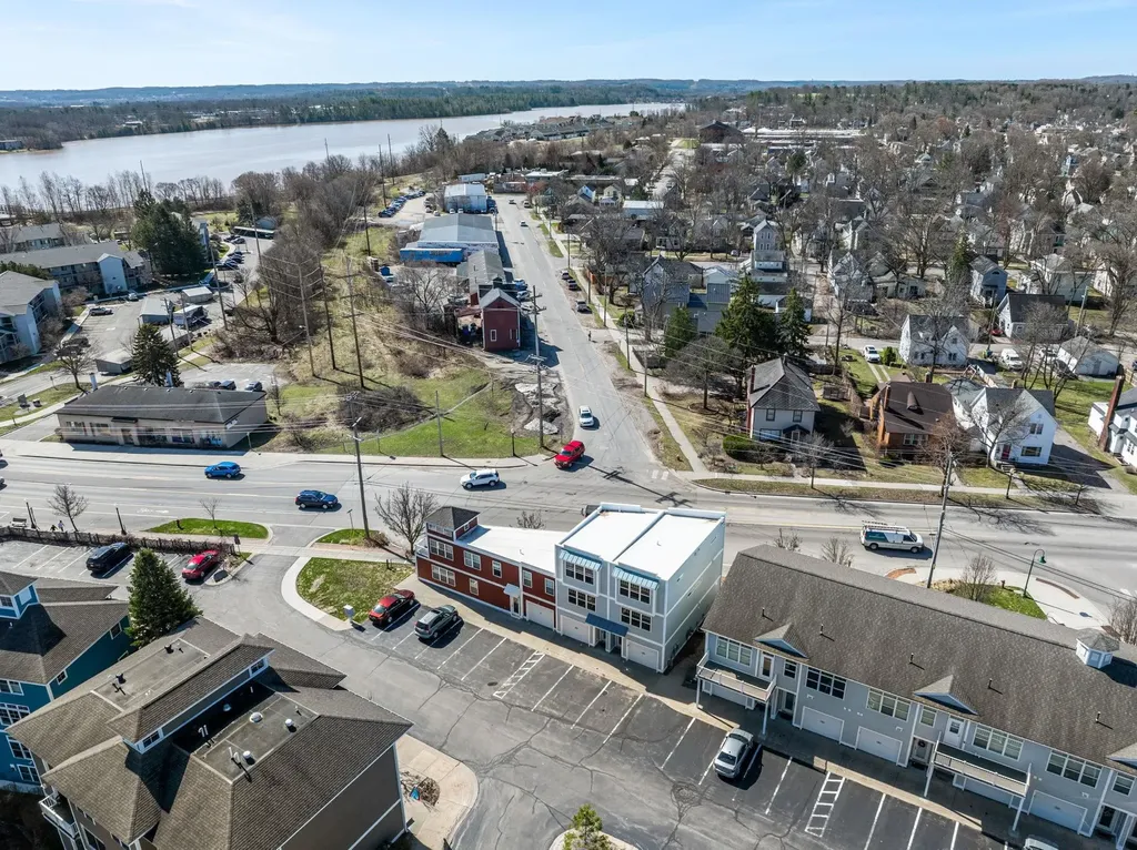 305 E Eighth Traverse City City MI 49684