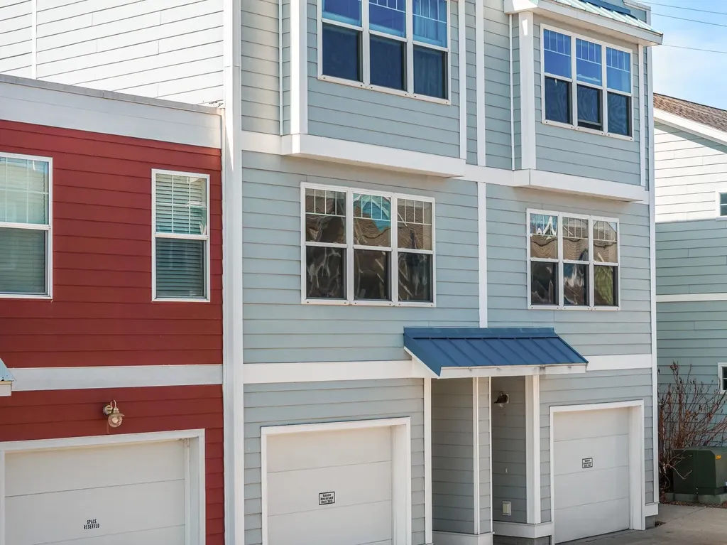 305 E Eighth Traverse City City MI 49684