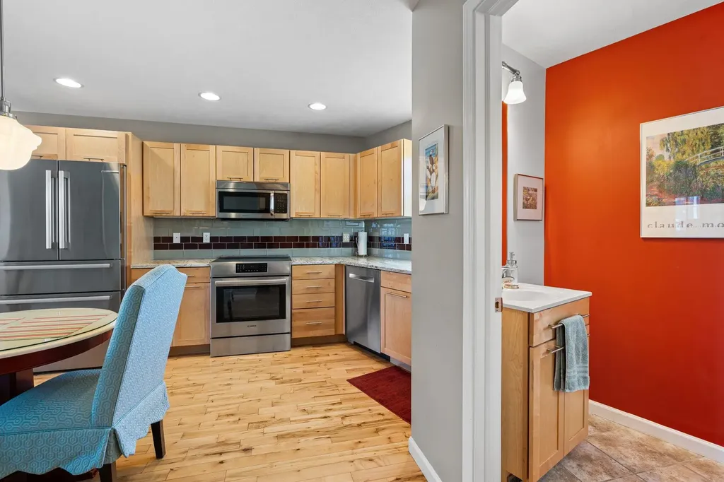 305 E Eighth Traverse City City MI 49684