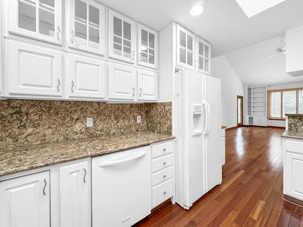 6179 Red Fox Run Peninsula Township MI 49686