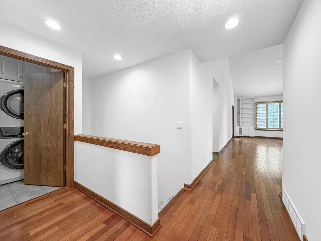 6179 Red Fox Run Peninsula Township MI 49686