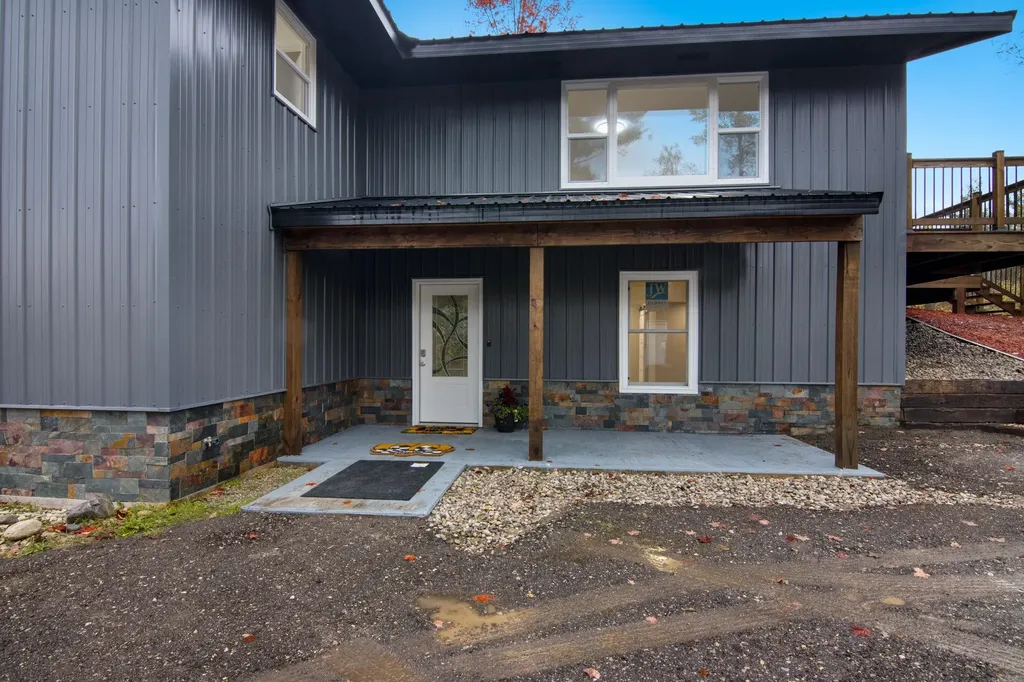 5299 M-66 Echo Township MI 49727