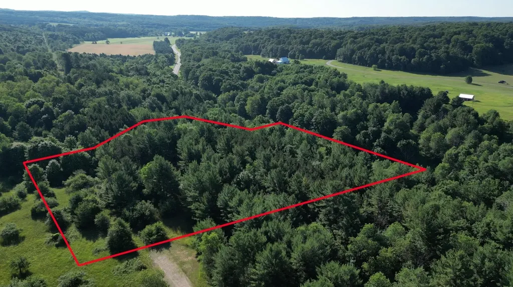 15 S Westview Drive Empire Township MI 49630