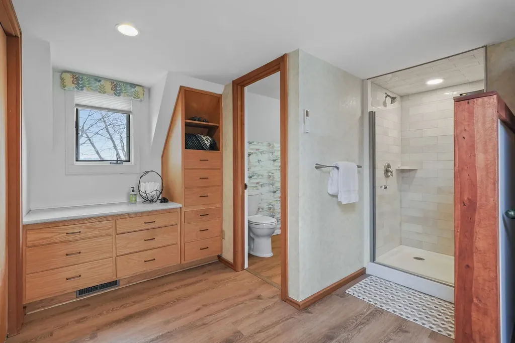 470 S Donnybrook Road Suttons Bay Township MI 49682