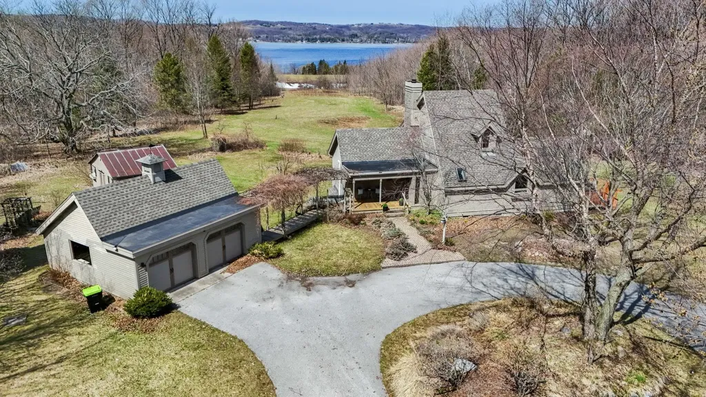 470 S Donnybrook Road Suttons Bay Township MI 49682