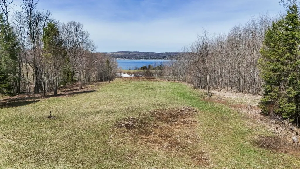470 S Donnybrook Road Suttons Bay Township MI 49682