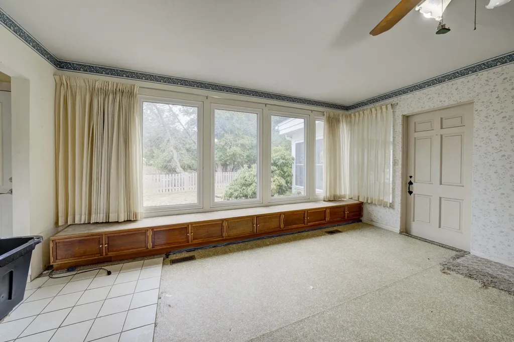974 N Mill Street Leelanau Township MI 49670