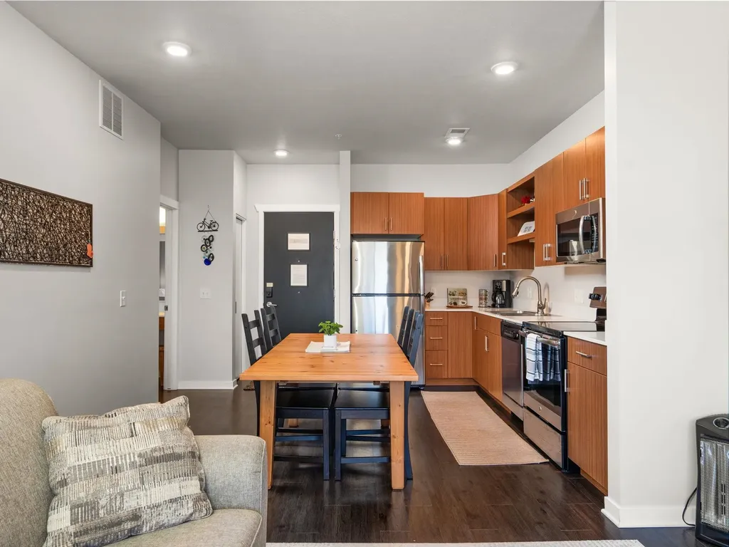 630 Garfield Avenue, S Traverse City City MI 49686