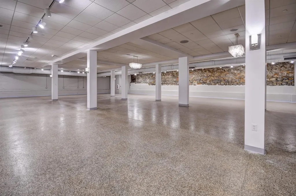 121 E Front Street Traverse City City MI 49684