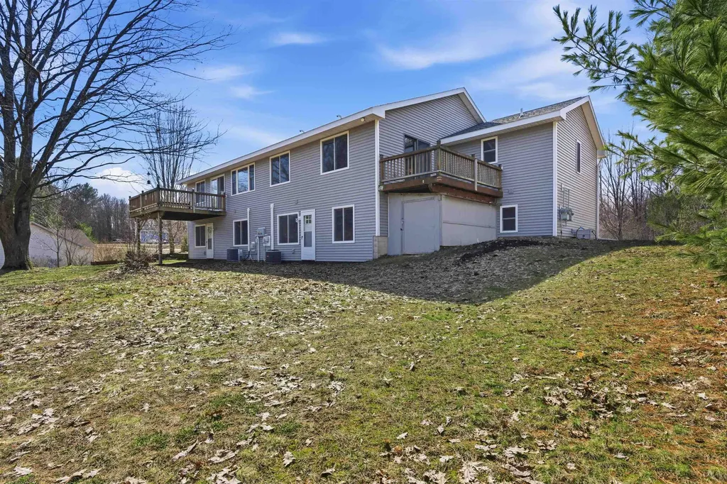 4398 & 4400 W Manhattan Long Lake Township MI 49685