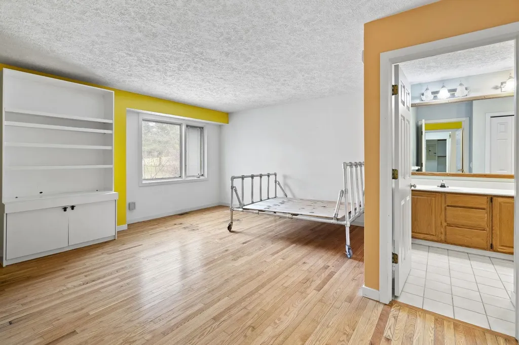 6475 Mission Ridge Peninsula Township MI 49686