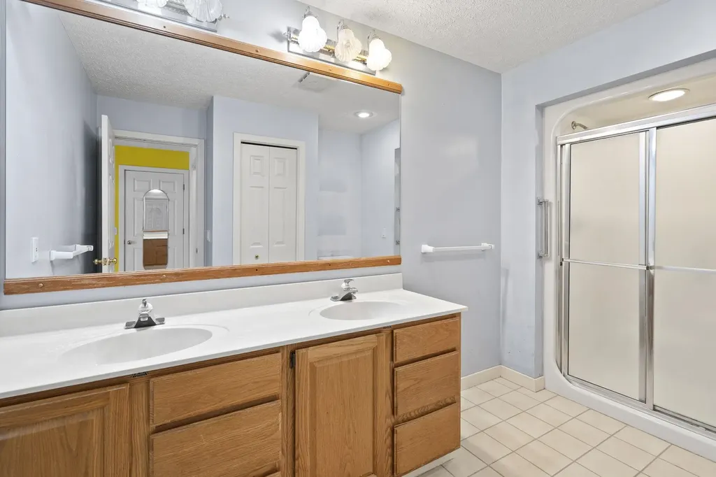 6475 Mission Ridge Peninsula Township MI 49686