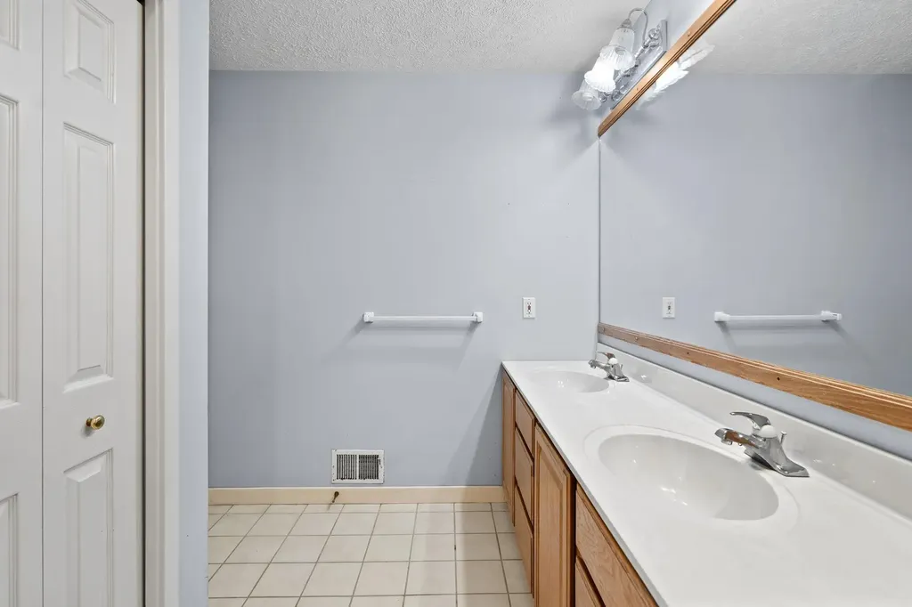6475 Mission Ridge Peninsula Township MI 49686