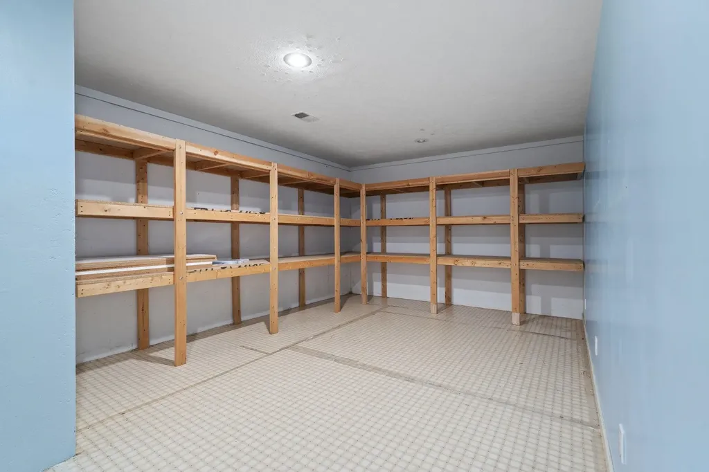 6475 Mission Ridge Peninsula Township MI 49686