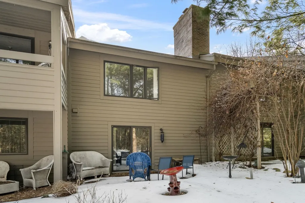 6475 Mission Ridge Peninsula Township MI 49686