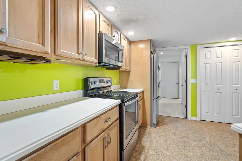 6475 Mission Ridge Peninsula Township MI 49686