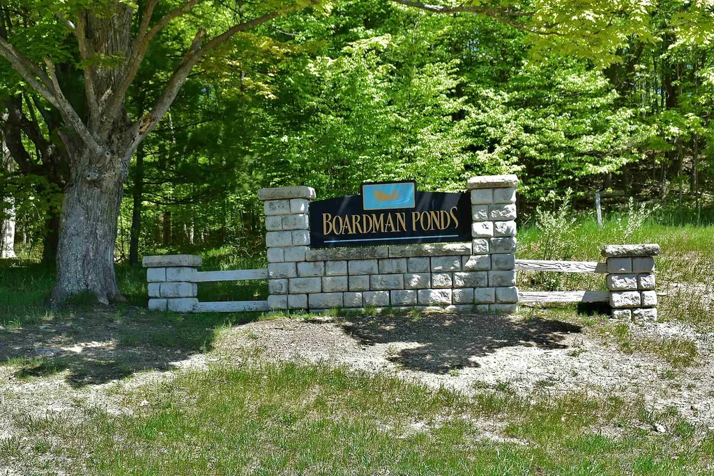 570 Michael Avenue Blair Township MI 49685