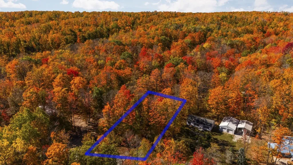 7149 W Blue Lake Road, NE Blue Lake Township MI 49646