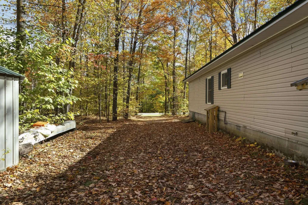 7149 W Blue Lake Road, NE Blue Lake Township MI 49646