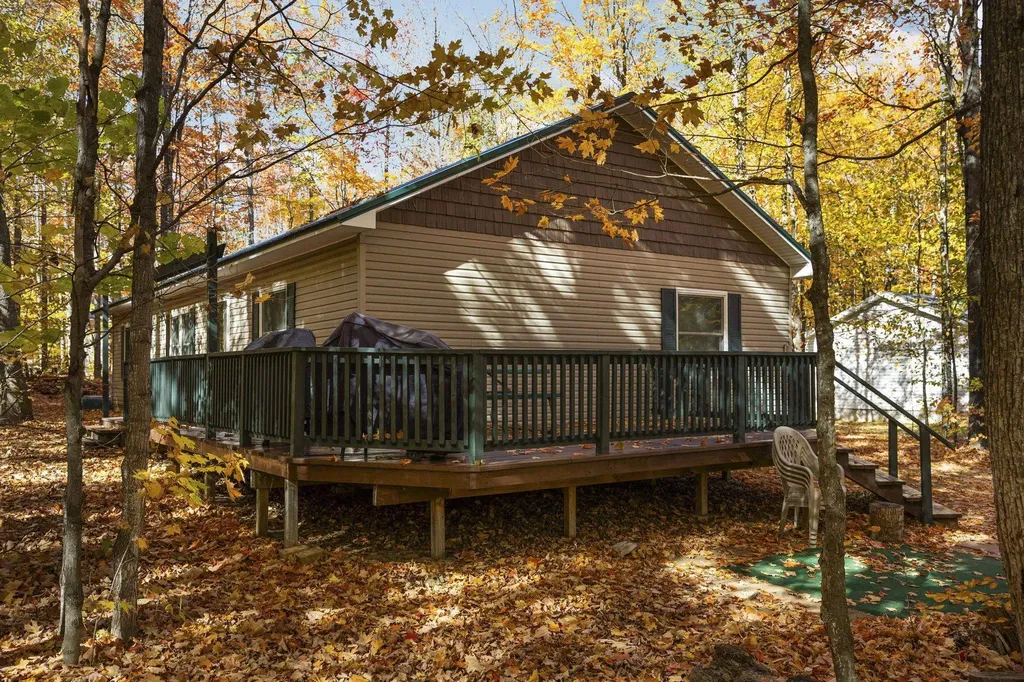 7149 W Blue Lake Road, NE Blue Lake Township MI 49646