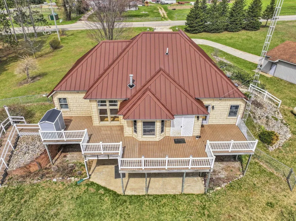 3048 E 16 Road Colfax Township MI 49663