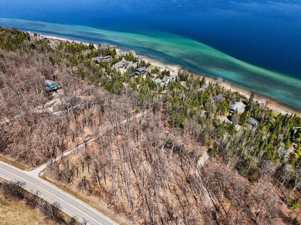 V/l Ferry Road Charlevoix Township MI 49727
