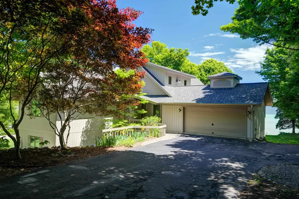 2447 N West Torch Lake Drive Torch Lake Township MI 49648