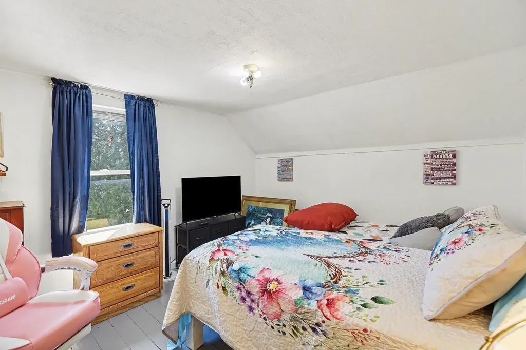 331 S Us31 Torch Lake Township MI 49648