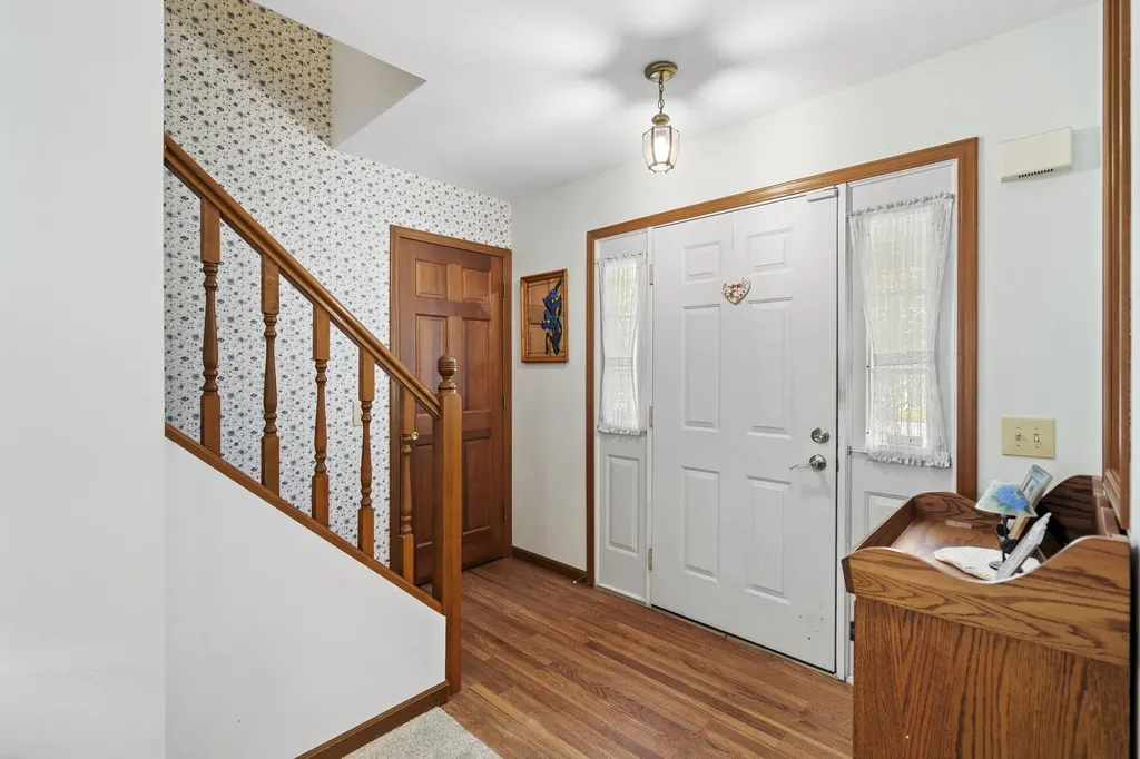 11332 Peninsula Drive Peninsula Township MI 49686
