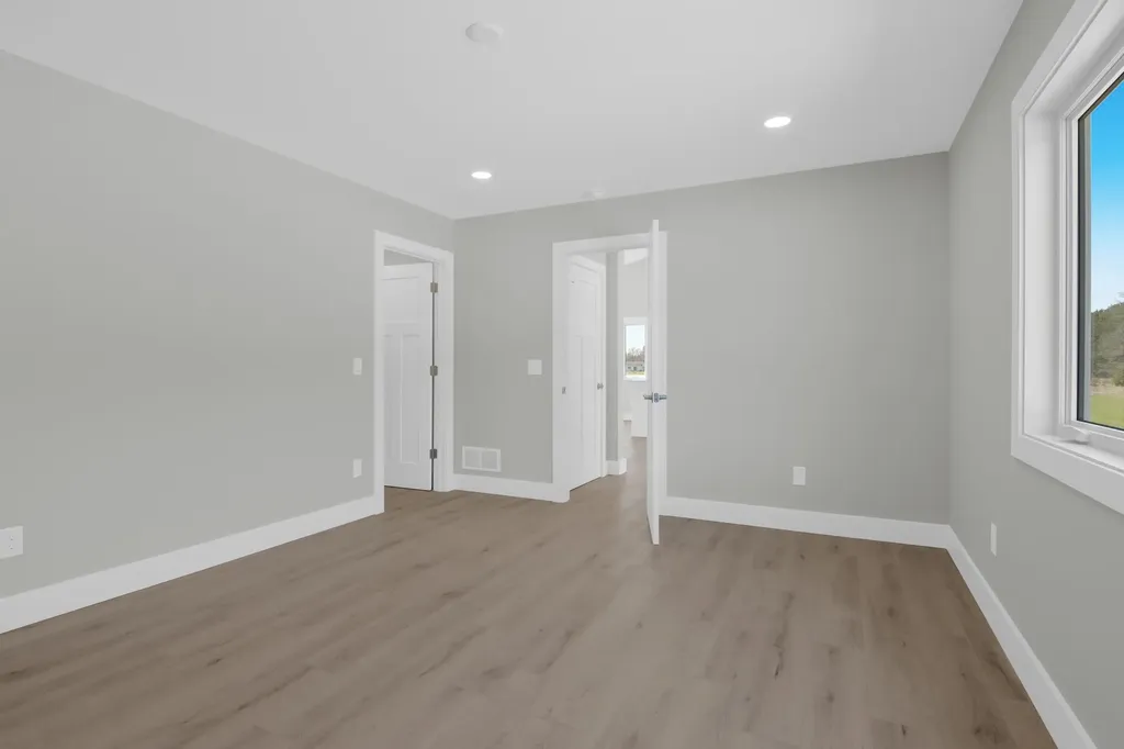 1718 Mary Lou Manor Green Lake Township MI 49643