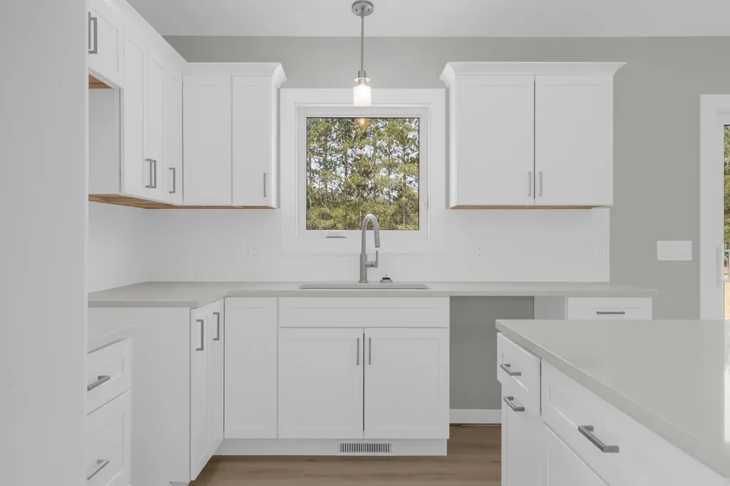 1718 Mary Lou Manor Green Lake Township MI 49643