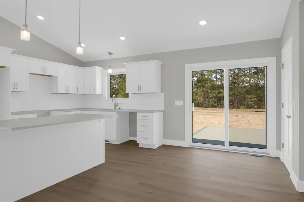 1718 Mary Lou Manor Green Lake Township MI 49643
