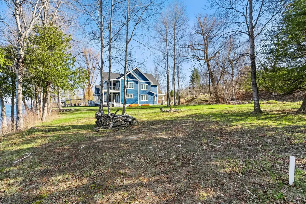 9263 Charlie Lane Helena Township MI 49612