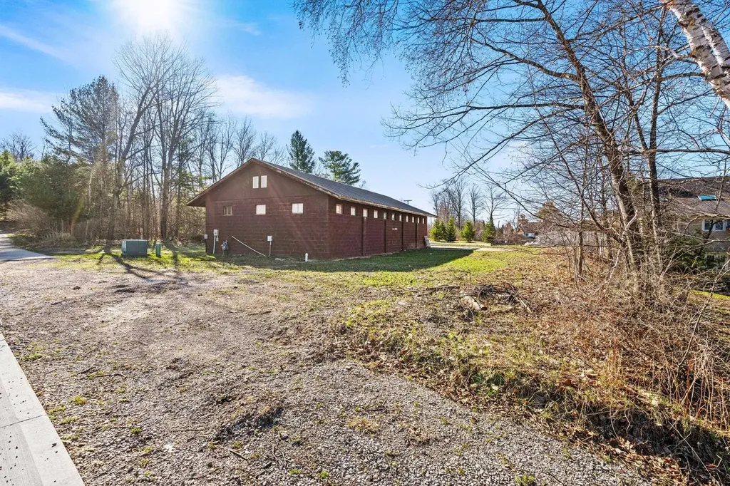 9263 Charlie Lane Helena Township MI 49612