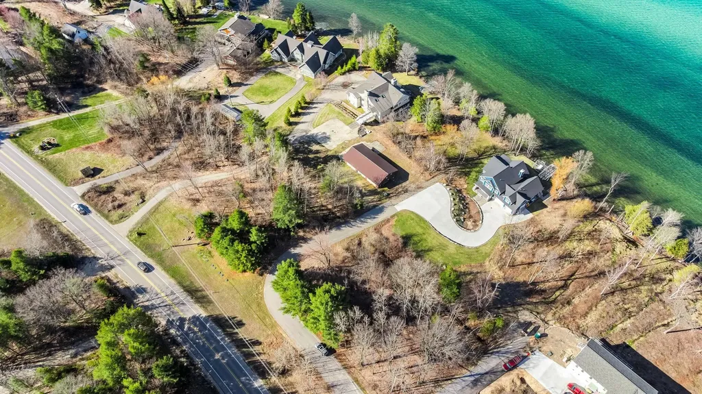 9263 Charlie Lane Helena Township MI 49612
