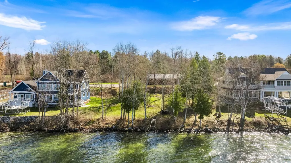 9263 Charlie Lane Helena Township MI 49612