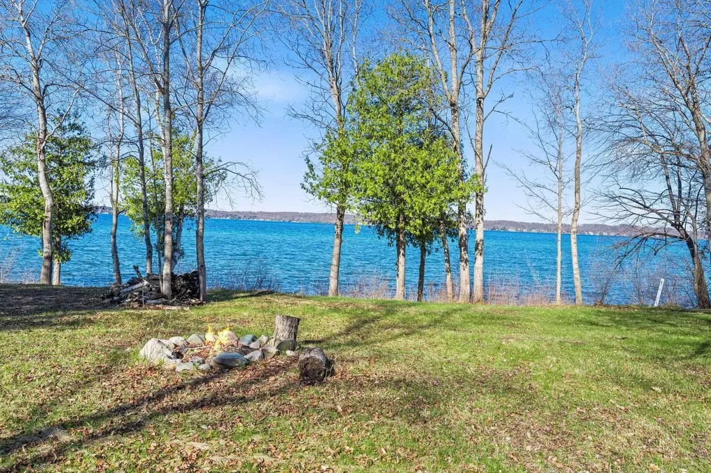 9263 Charlie Lane Helena Township MI 49612