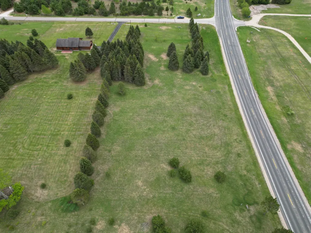 31 SE Blue Heron Drive Orange Township MI 49646