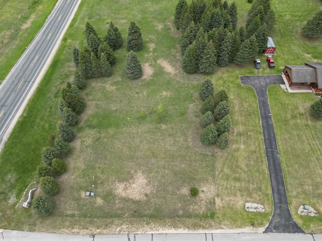 31 SE Blue Heron Drive Orange Township MI 49646