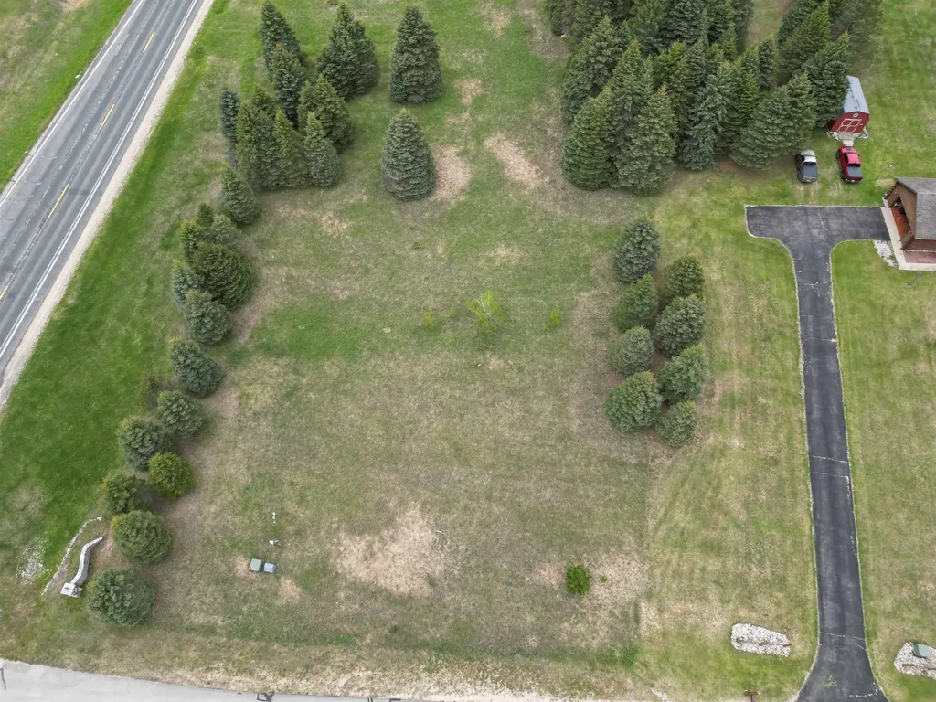 31 SE Blue Heron Drive Orange Township MI 49646