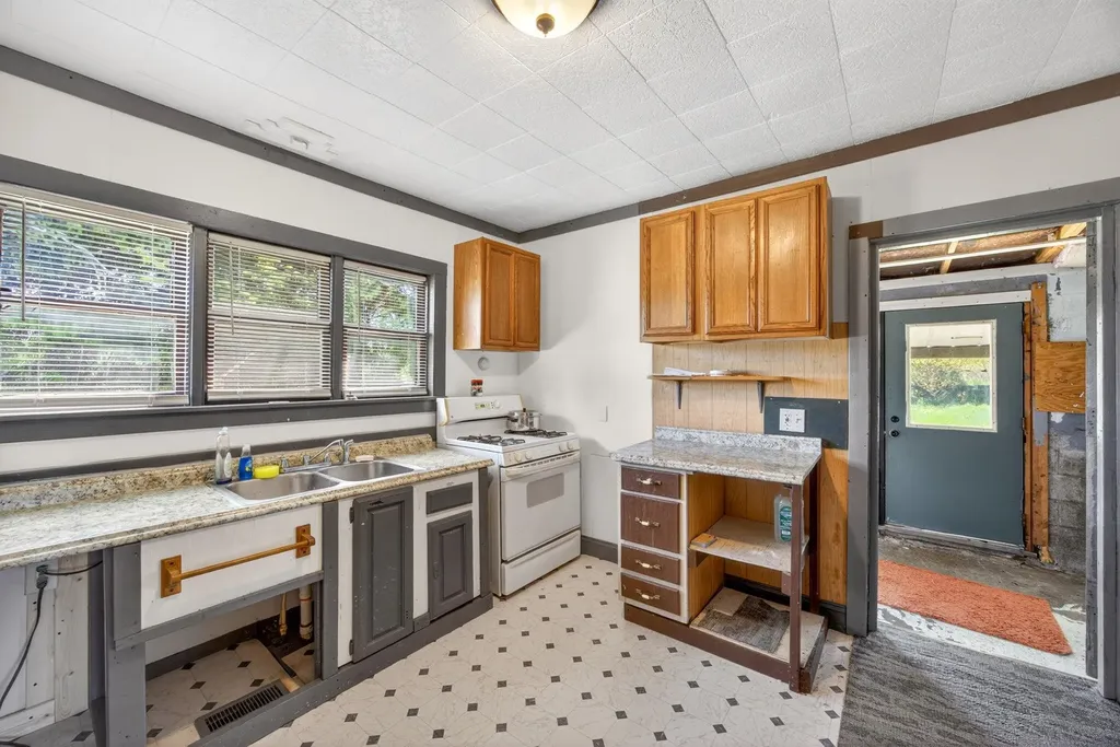 7031 N Raymond Road Dover Township MI 49688