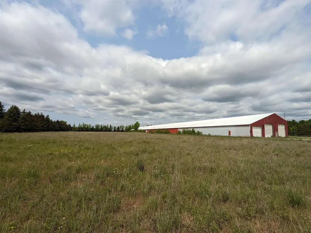 5876 Puffer Road Boardman Township MI 49680