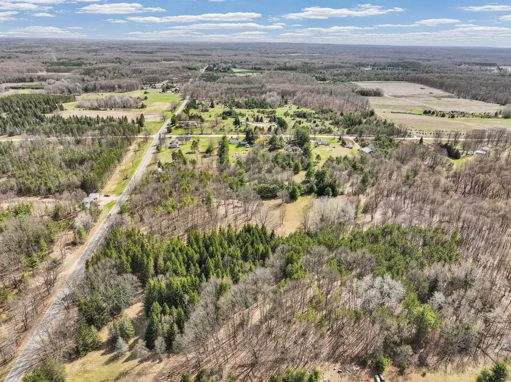 10976 E 3 Mile Road Ellsworth Township MI 49656