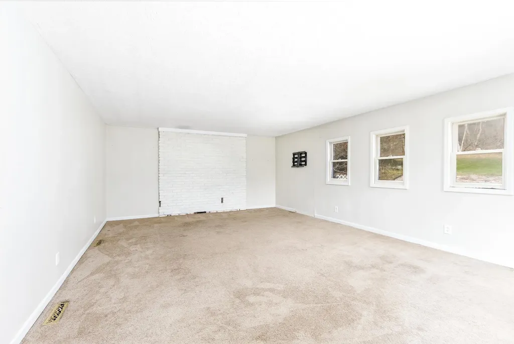 777 Pilgrim Highway Crystal Lake Township MI 49635