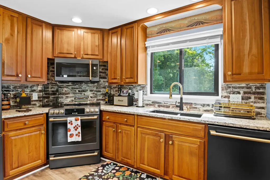 11256 S Lacore Road Empire Township MI 49630