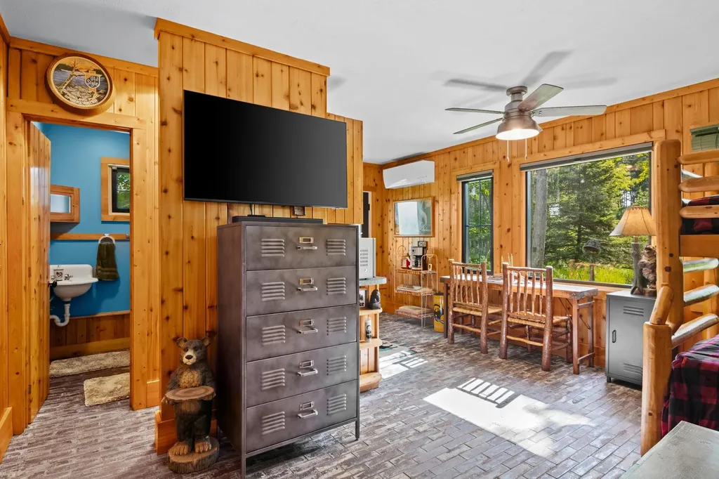 11256 S Lacore Road Empire Township MI 49630